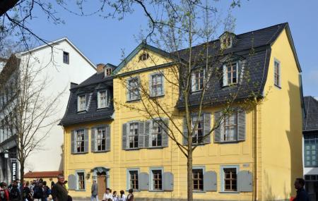 Schiller's Residence Image