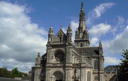 Sainte-anne D'auray Image