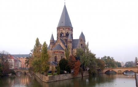 Le Temple Neuf Image