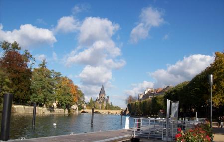 Plan D'eau De Metz Image