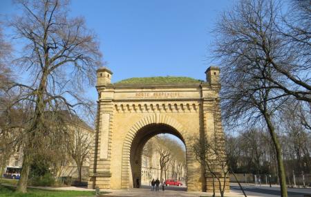 Porte Serpenoise Image