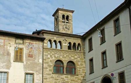 San Micheal Al Pozzo Bianco Image