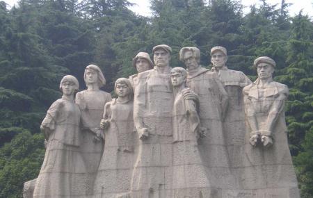 Yuhuatai Memorial Park Of Revolutionary Martyrs Image