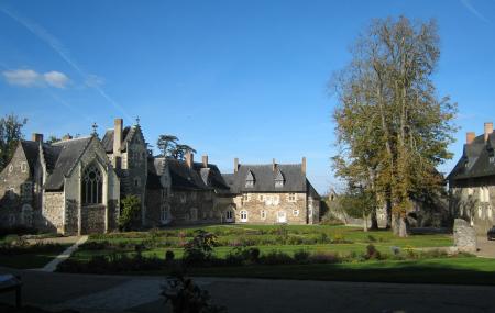 Chateau Du Plessis-mace Image