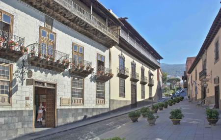 Casa De Los Balcones Image