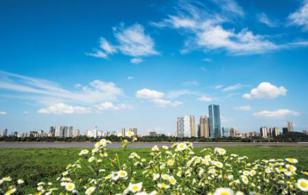 Xiangjiang Scenic Belt Image