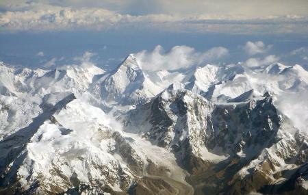 Tianshan Mountains Image