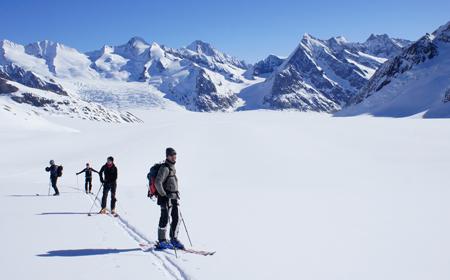 Altitude Ski-und Snowboardschule Image