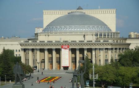 Novosibirsk State Academic Opera And Ballet Theatre Image