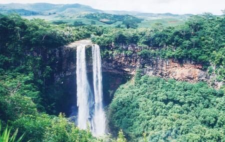 Chamarel Waterfall Image