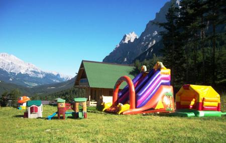 Parco Giochi Neve E Sole Image