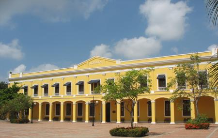 Biblioteca Piloto Del Caribe Image