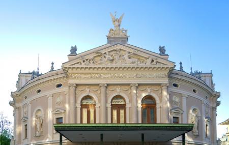 Opera House Image