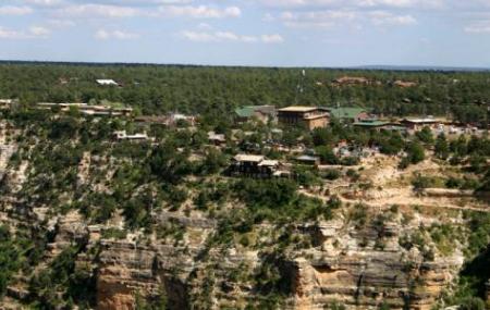 Grand Canyon Village Image
