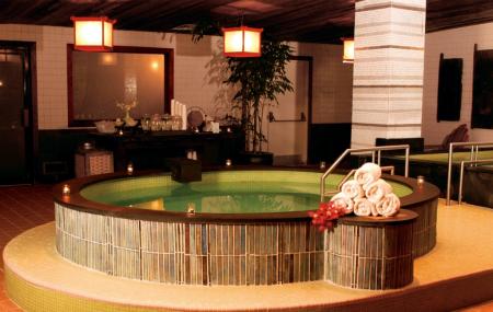 Kabuki Springs And Spa Image