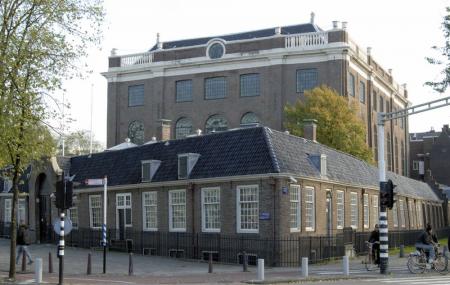 Portuguese Synagogue Image