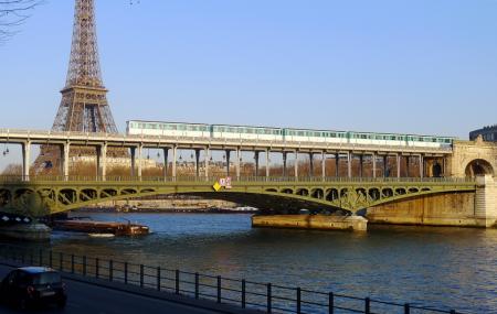 Le Pont De Bir Hakeim, Paris | Ticket Price | Timings | Address: TripHobo