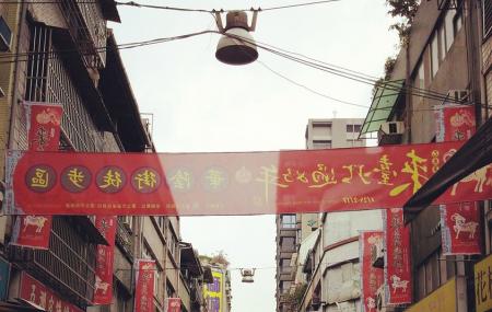 Huayin Street Image