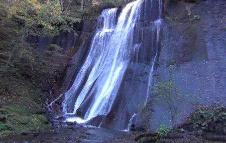 Masumi Waterfall Image