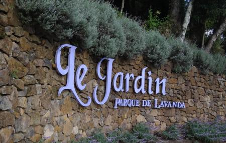 Le Jardin Parque De Lavanda Image