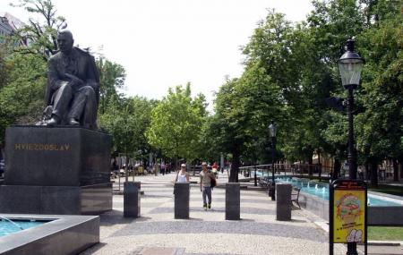 Hviezdoslavovo Namestie Image