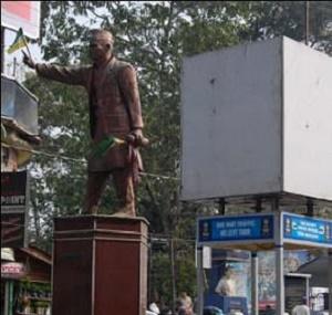 Dal Bahadur Statue Image