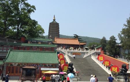 Beijing Eight Great Sites Park Image
