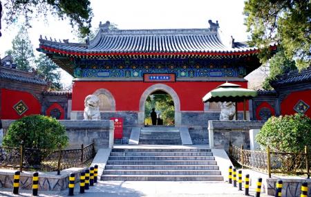 Dajue Temple Image