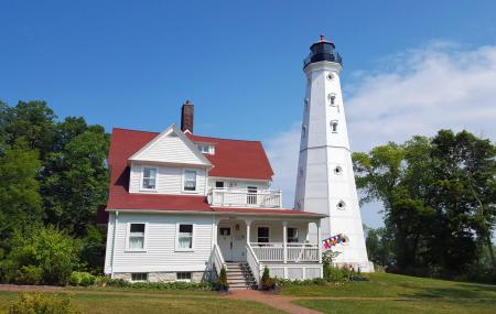 North Point Lighthouse Image