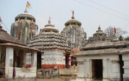 Kapilesvara Siva Temple Image