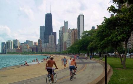 Lakefront Trail Image