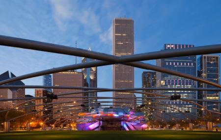 Jay Pritzker Pavilion At Millennium Park Seating Chart