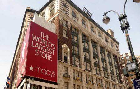 Macy's Image