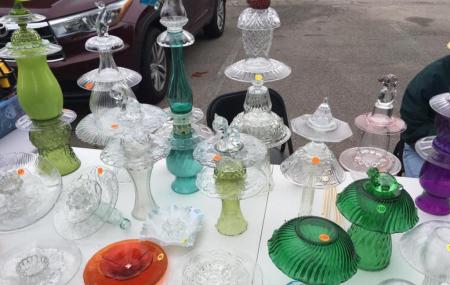 Antiques At Gresham Lake Image