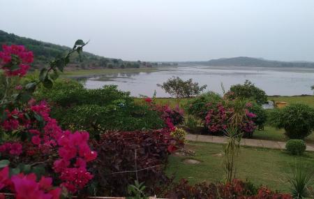 Ansupa Lake Image