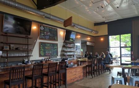 Oakshire Brewing Image