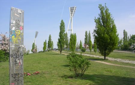 Mauerpark Image