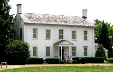Crescent Bend House & Gardens Image