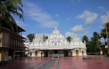 Karingachira Church Image