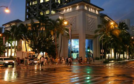 Royal Hawaiian Center Honolulu Ticket Price Timings Address