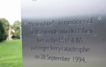 The Broken Line Monument Image