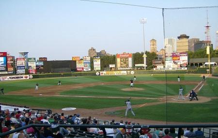 Frontier Field Image