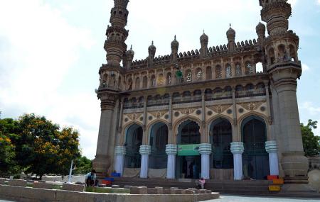 Toli Masjid Image