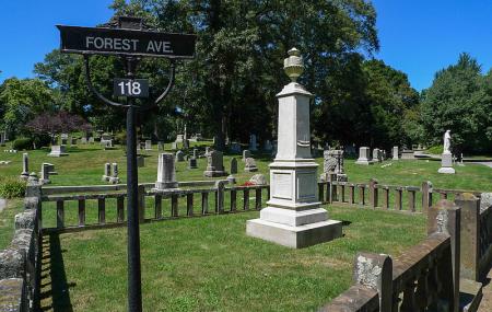 Swan Point Cemetery Image