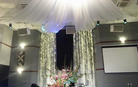 Peace Chapel Christian Fellowship Image