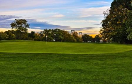 Clearview Park Golf Course Image