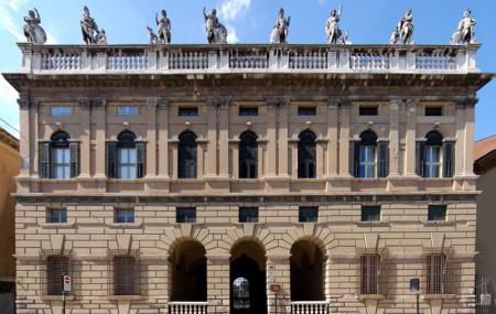 Canossa Palace Image