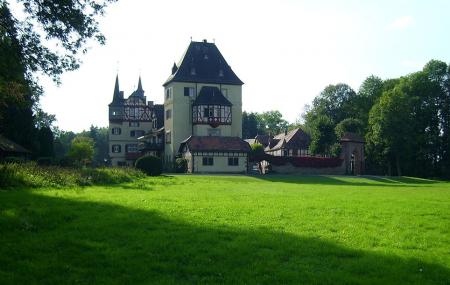 Schloss Plausdorf Image