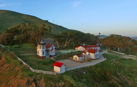 Point San Luis Lighthouse Image