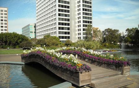 Kaiser Center Roof Garden Image